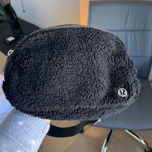Lululemon belt bag